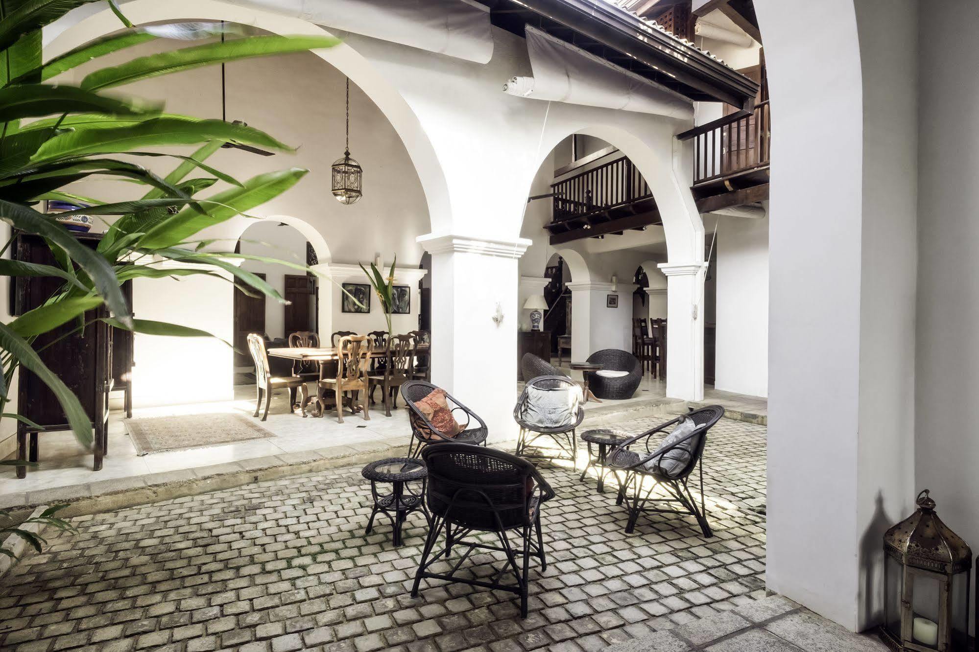 Number 48 Galle Fort ภายนอก รูปภาพ